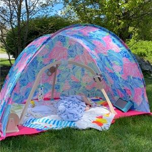 Lilly Pulitzer beach tent